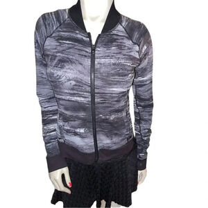 Lucy Women's Black & White Lightweight Athletic Jacket Size SGeometric Pattern